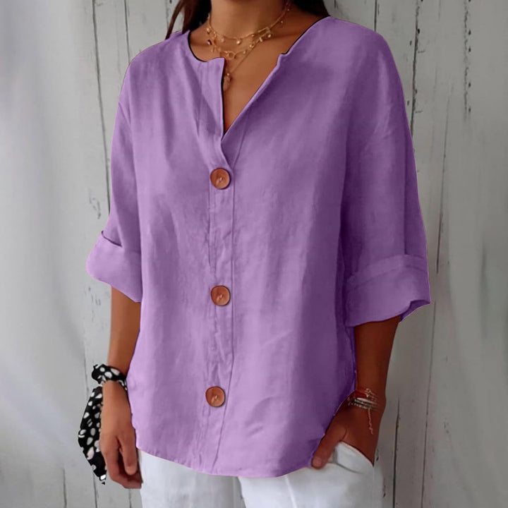 Julia – Loose-Fitting Elegant Blouse