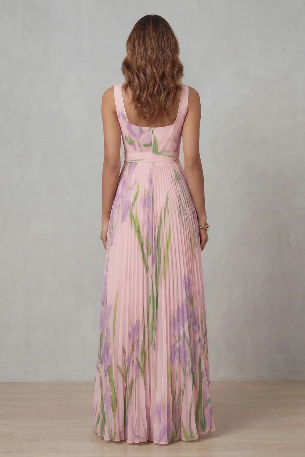 Vivienna – Pleated Maxi Dress